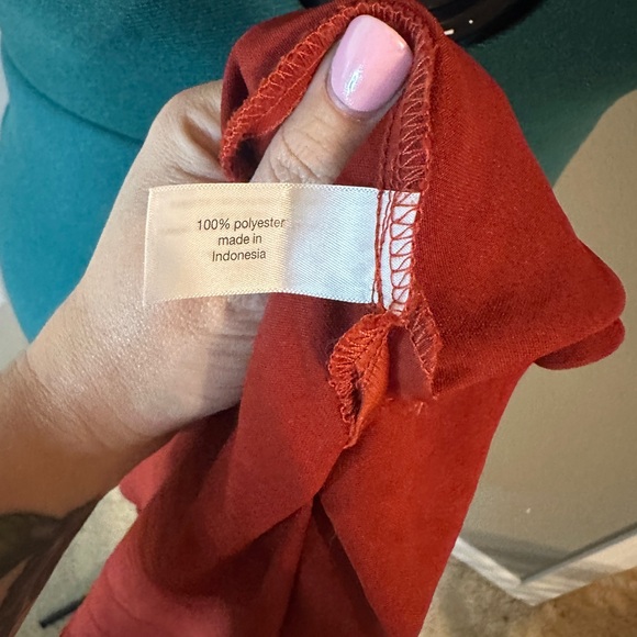 Silky Midi Skirt - Picture 5 of 5